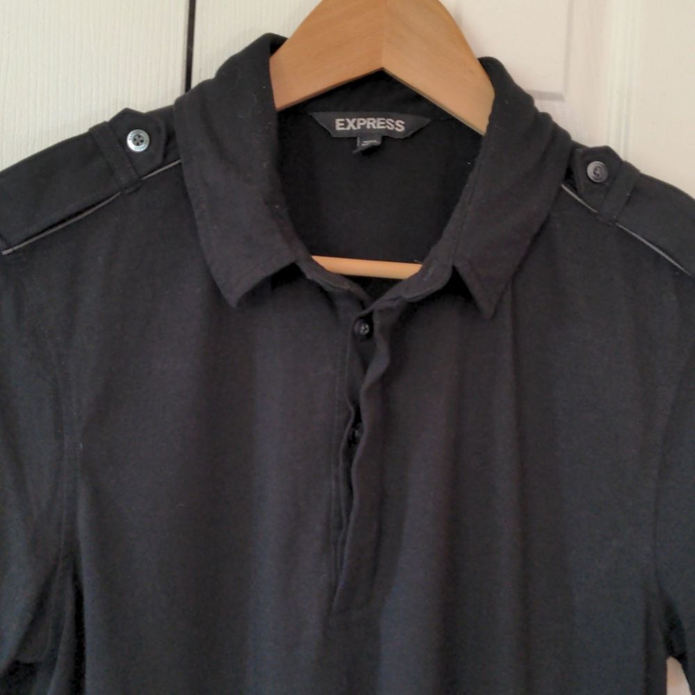 Like new express polo‎ shirt black shoulder detail size M
